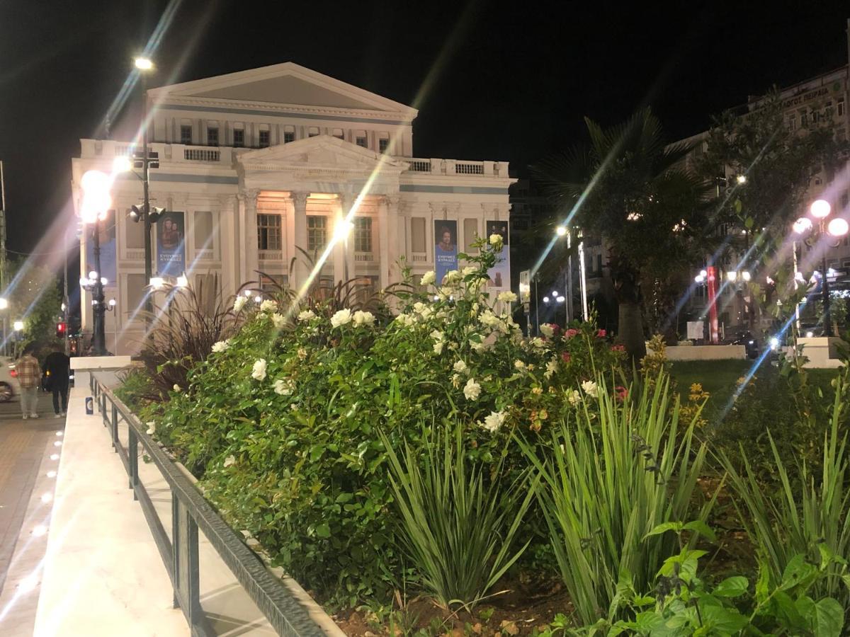 Royal Red Suite No 1, Piraeus Port 外观 照片